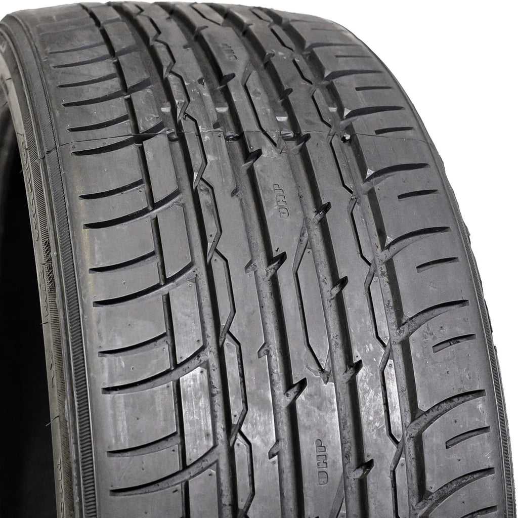 Advanta Z-01 275/40ZR20 275/40R20 106W XL A/S High Efficiency Tire